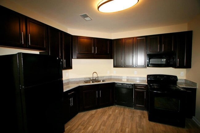 Photo - The Overlook at Stone Spring