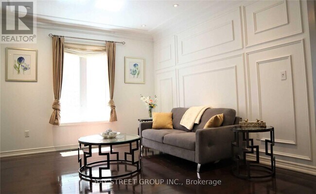 Photo - 9 Eber St