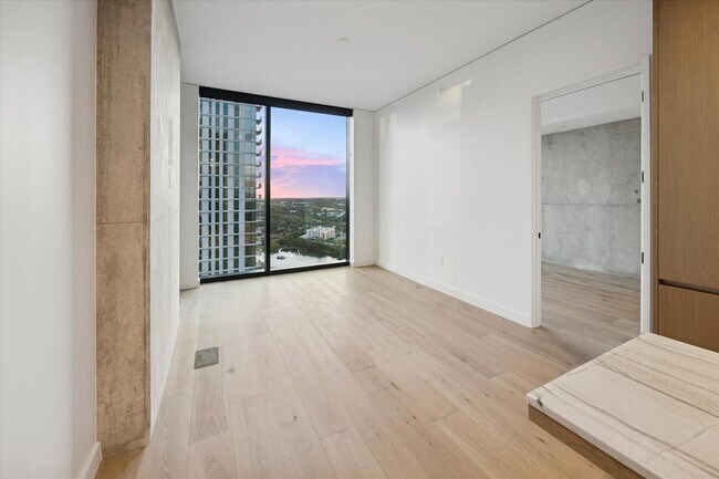 Photo - 610 Davis St Unit 3204