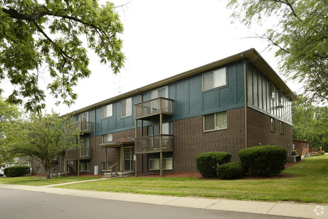 Sandstone Creek Apartments For Rent in Grand Ledge, MI | ForRent.com