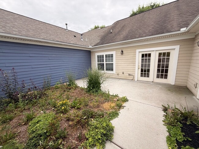 Photo - Charming 3-Bedroom Home in The Preserve at Oak Ridge – Resort-Style Amenities!