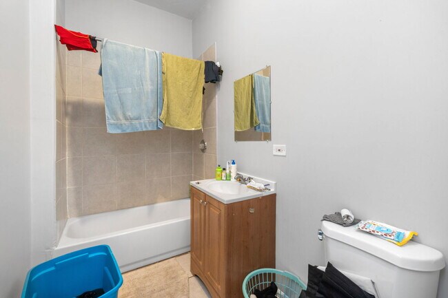 Photo - 1242 S Tripp Ave Apartment Unit 2