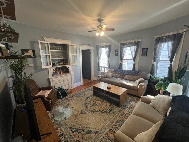 Photo - 294 Highland Ave Unit 2