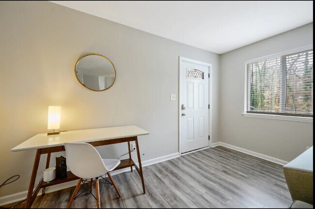 Photo - Crabtree Creek Place