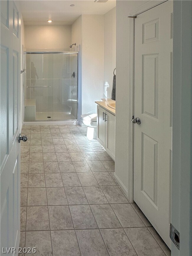 Photo - 1954 Majalis Pl