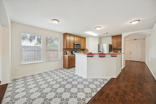 Photo - 14102 Kinsbourne Ln