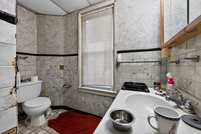 Photo - 1220 Erie St