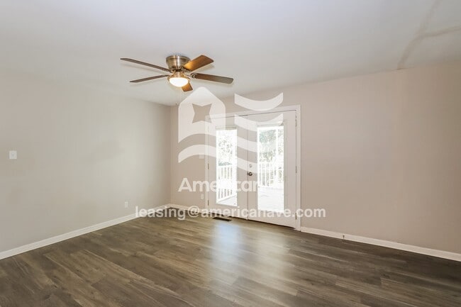 Photo - 2404 Dickey Rd