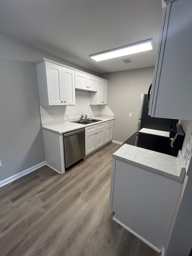 Photo - Built for Living. Designed for You. Unidad B8