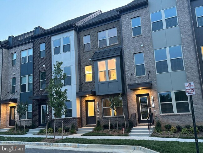 Photo - 13744 Cobble Lp