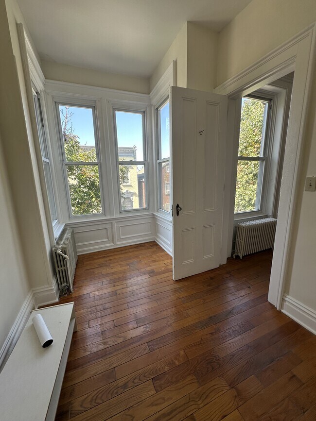 Photo - 296 3rd St