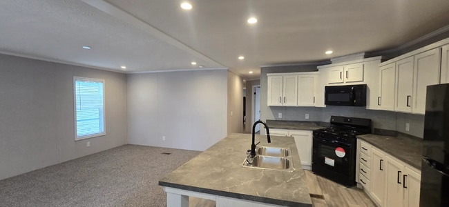 Photo - 49477 Au Lac Dr E