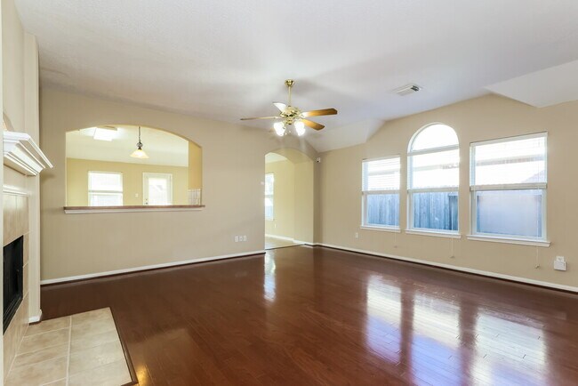 Photo - 3223 Spring Ranch Ln