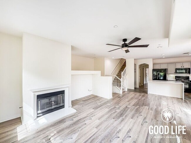 Photo - 1446 Clearview Way