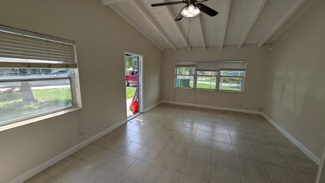 Photo - 1553 NW 15th Ave