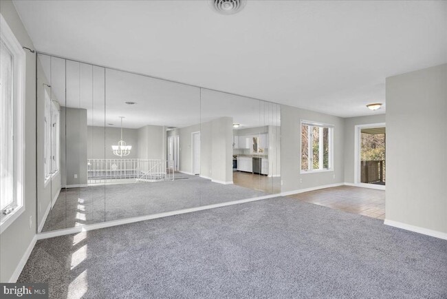 Photo - 301 County House Rd