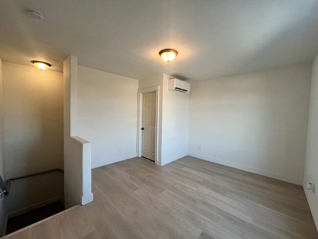 Photo - Larger 4 Bedroom house in National City