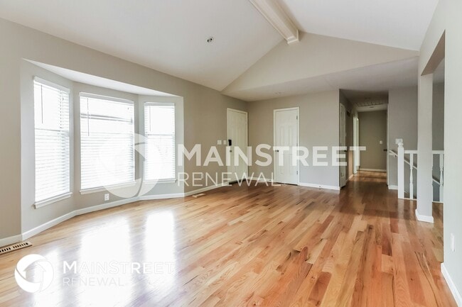 Photo - 121 E Remington Terrace