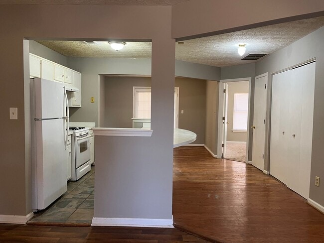 Photo - Ranch style home in Stockbridge