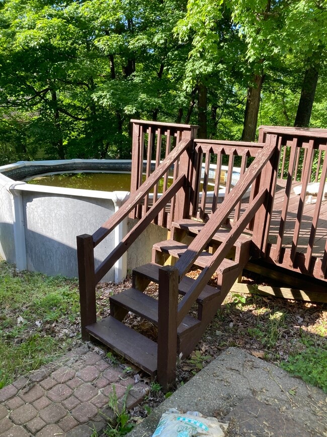 Photo - 32 Cedar Trail