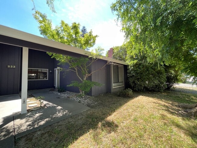 Photo - 3 Bedroom 2 bath home in North Davis