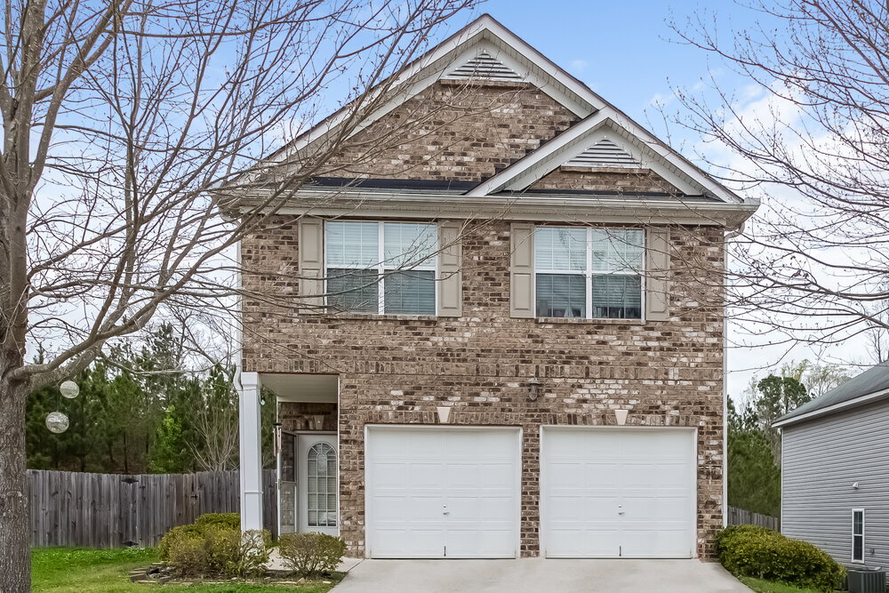 Photo - 1113 Watercourse Way House