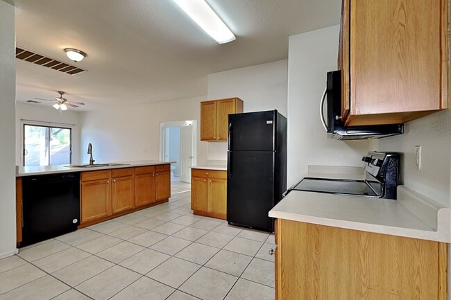 Photo - 6513 W Miami St