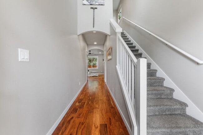 Photo - Beautiful home in SW Bend!  Large fenced i...