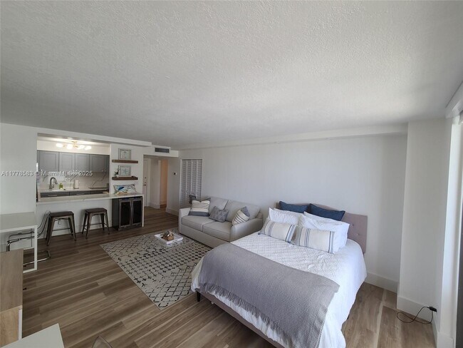 Photo - 3180 S Ocean Dr Unit 307