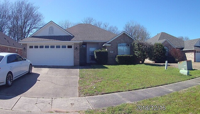 Photo - 2457 Brookside Dr House