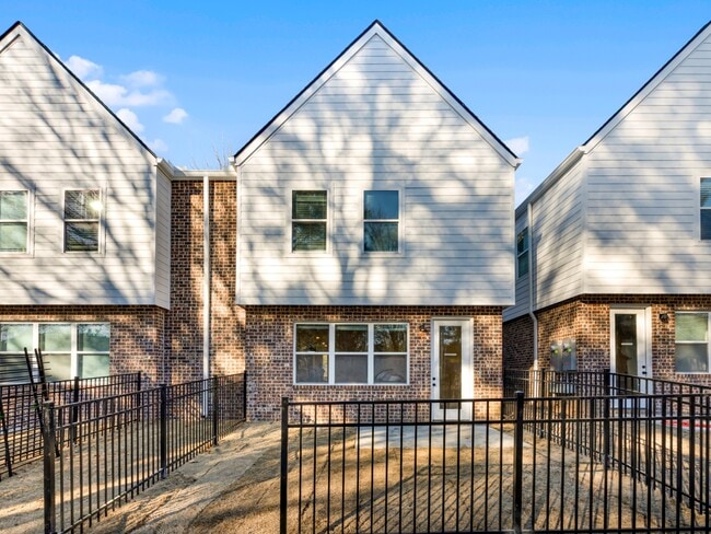 Building Photo - 521 Lambuth Blvd Unit A