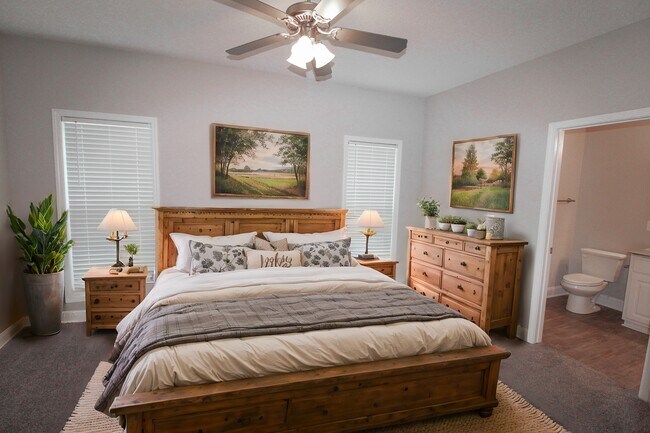 Photo - 605 Sugar Maple Dr