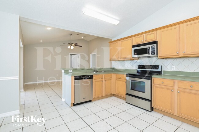 Photo - 5345 Harmony Pl