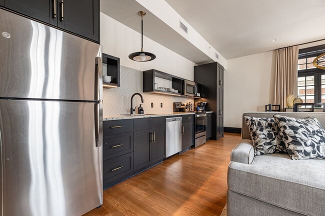 Photo - 1011 Canal St Unit SI FL3-ID1513930P