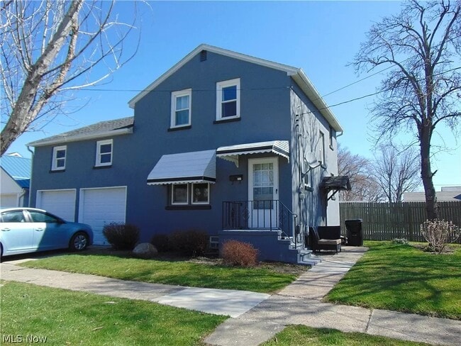Photo - 712 Vine St House