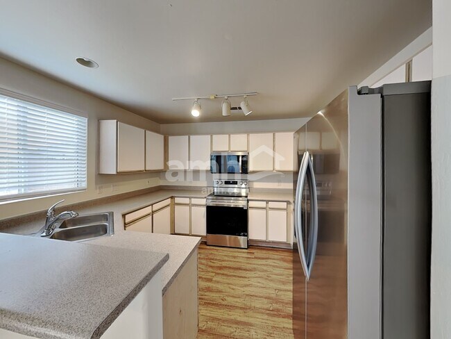 Photo - 12717 W Paradise Dr