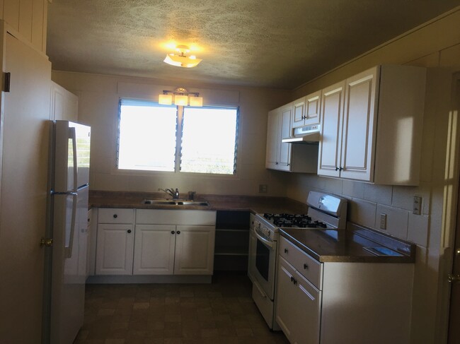 Photo - 61 Mohala Pl