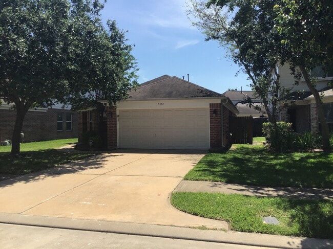 Building Photo - 5602 Darby Square Trl