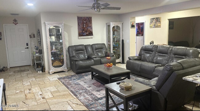 Photo - 1108 E Pinto Dr