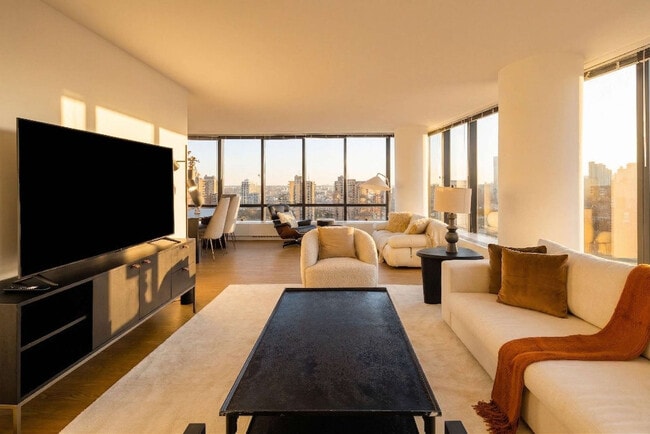 525 E 72nd St Unit SI FL17-ID1363923P
