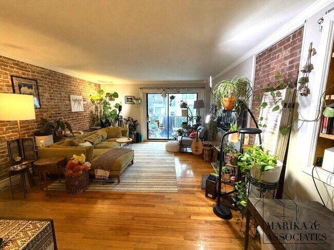 Photo - 26 Commonwealth Terrace Unit 15