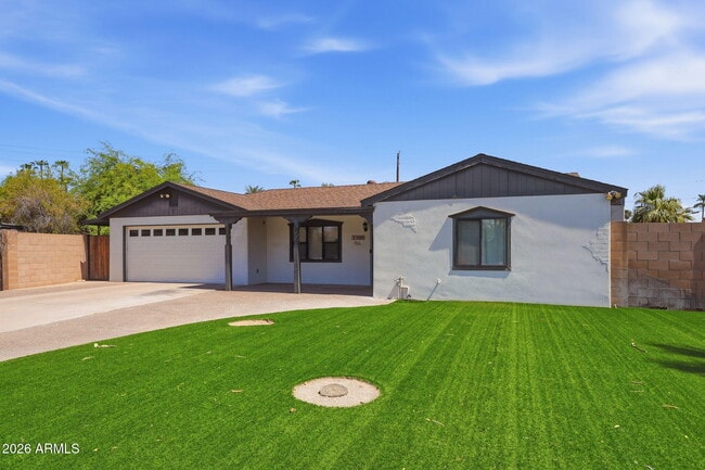 Photo - 1202 W Amelia Ave
