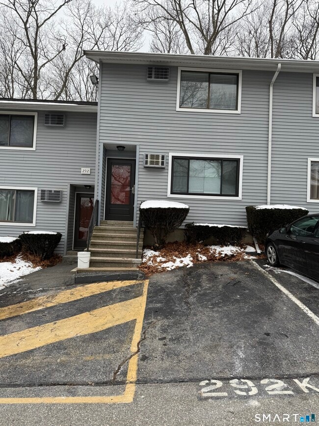 Photo - 292 Meridian St Unit APT K