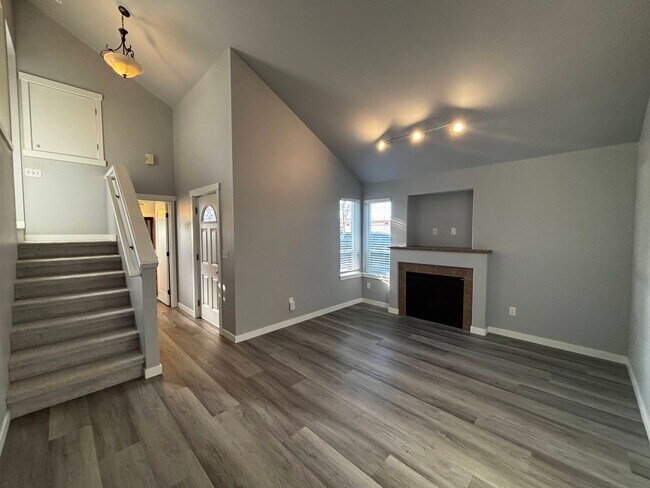 Photo - 2620 10th St Unidad 2620 10th St. - #B