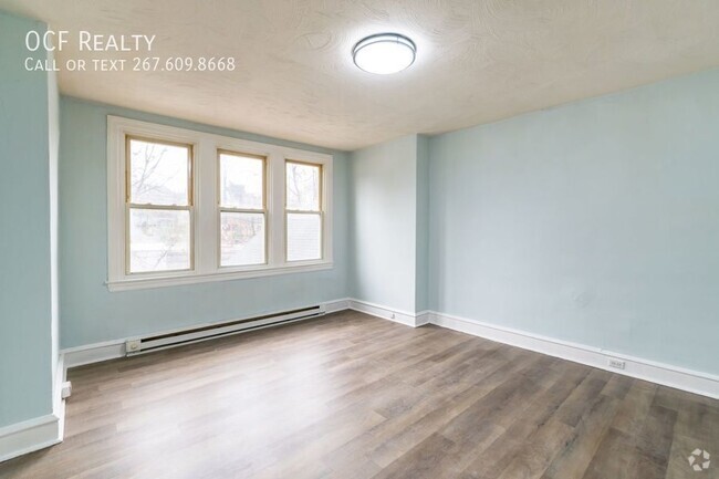 Building Photo - 2115 N 63rd St Unit 2E Rental