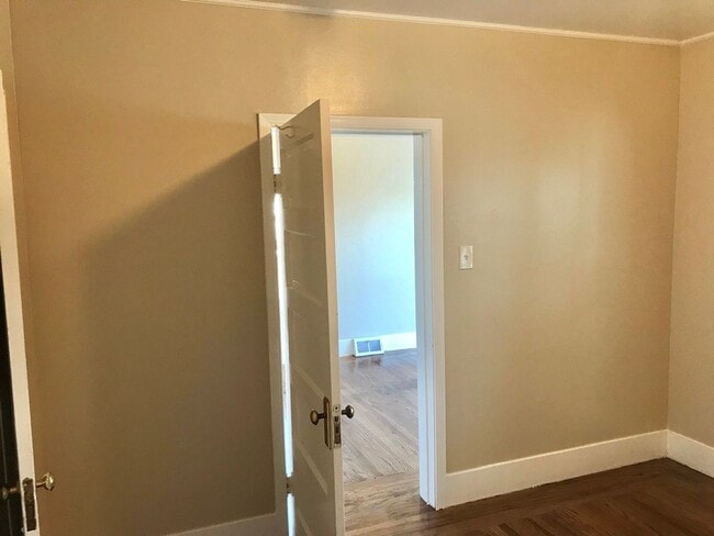 Photo - Great 2 Bed 1 Bath House with Garage in Richmond -- COMING SOON !!!