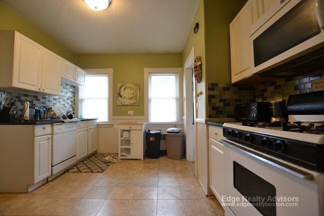 Photo - 47 Hobson St Unit 2