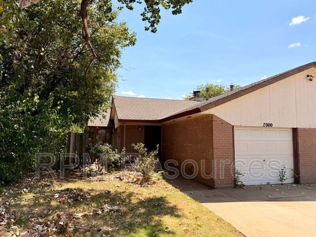 Photo - 7000 Woodlake Dr