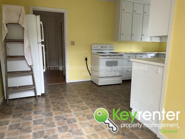 Photo - 3819 A St