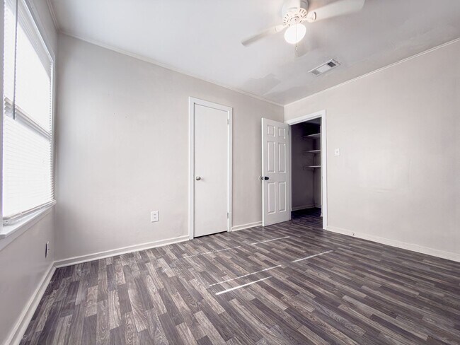 Photo - Cherokee Duplex